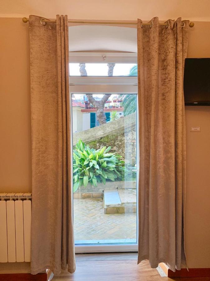 Cernaia Room Специя Экстерьер фото